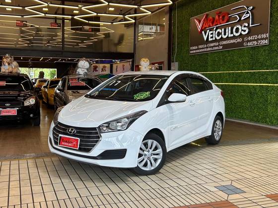 HYUNDAI HB20S 1.6 COMFORT PLUS 16V FLEX 4P AUTOMÁTICO HYUNDAI HB20S 1.6 COMFORT PLUS 16V FLEX 4P AUTOMÁTICO